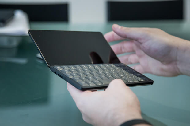 Gemini PDA è il palmare anni ’90 con Android e Linux, ed è fantastico – Il Mercoledì di Kickstarter